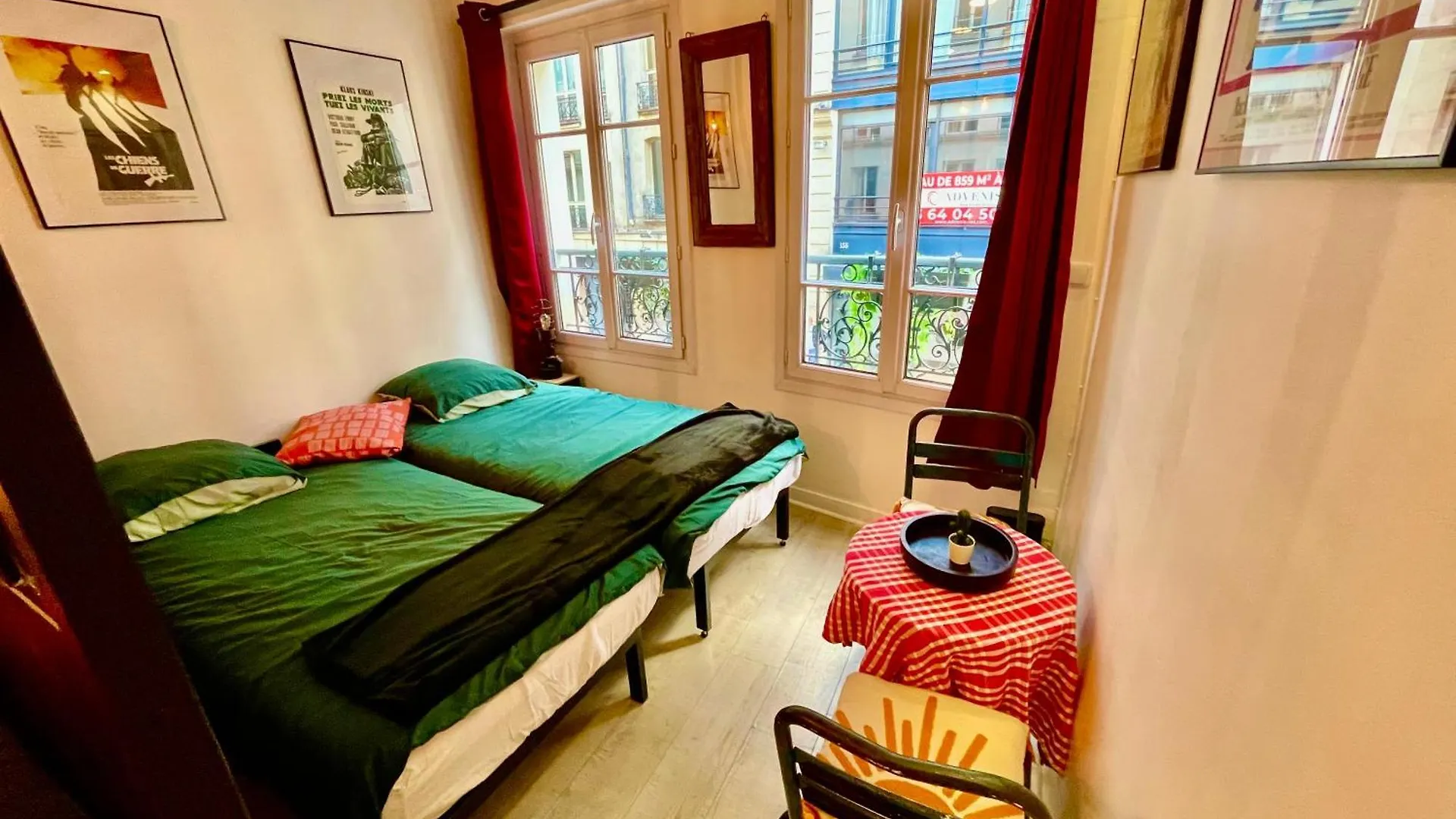 Hostel Du Globe